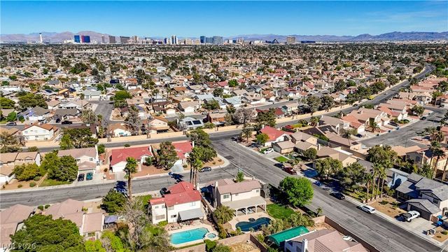 4377 Hallendale Drive, Las Vegas, NV 89147