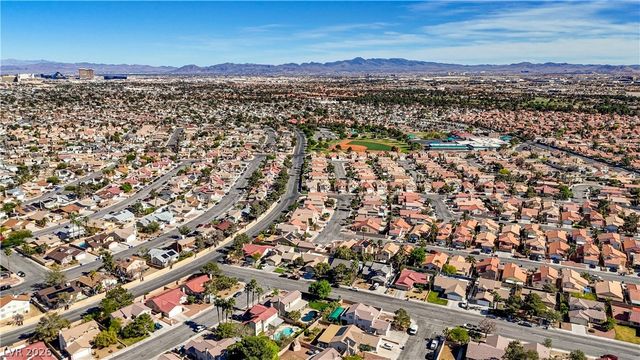 4377 Hallendale Drive, Las Vegas, NV 89147