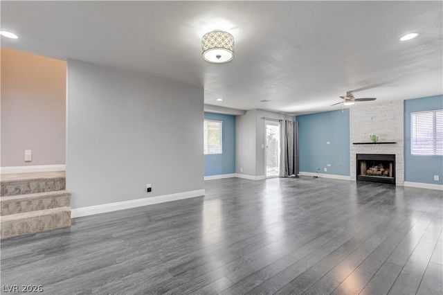 4377 Hallendale Drive, Las Vegas, NV 89147