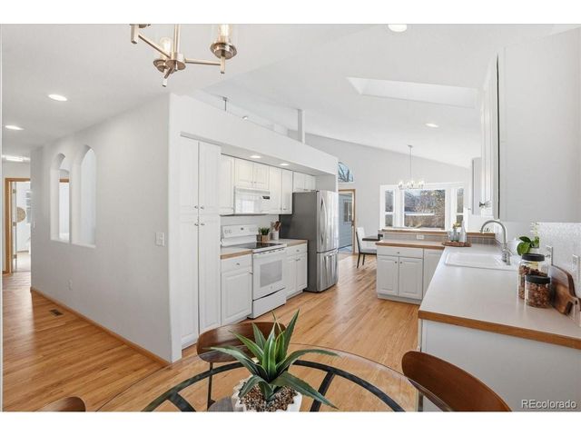 7012 Johnson Cir, Niwot, CO 80503