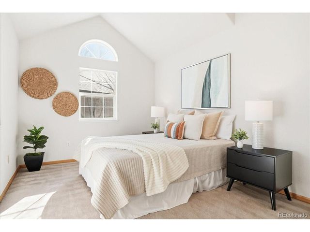 7012 Johnson Cir, Niwot, CO 80503