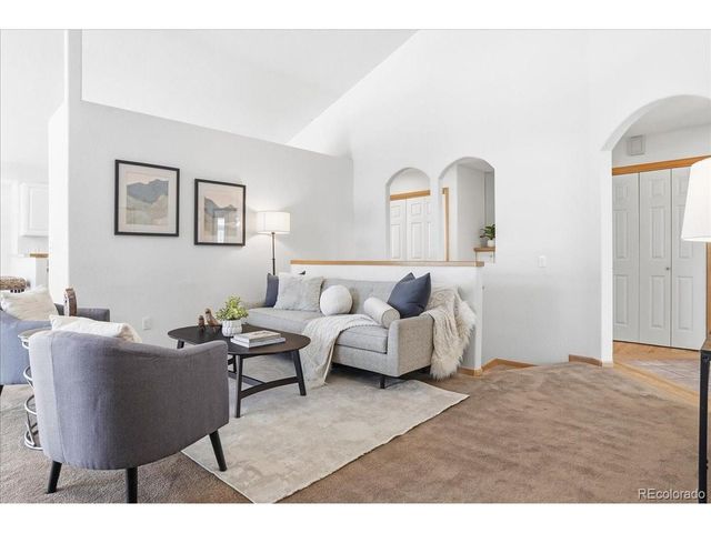 7012 Johnson Cir, Niwot, CO 80503