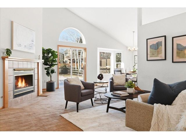 7012 Johnson Cir, Niwot, CO 80503