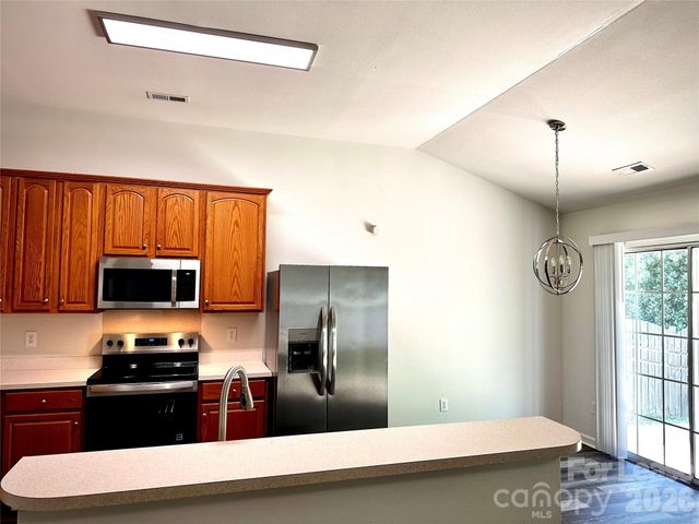 11228 Dickie Ross Road, Charlotte, NC 28277