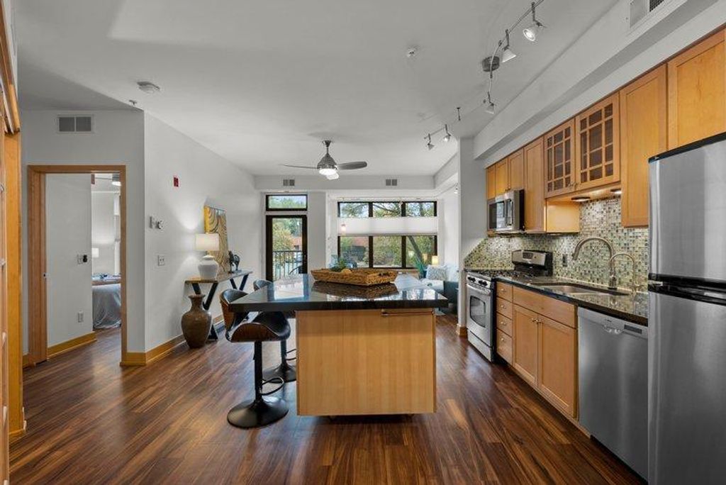 4500 Chicago Avenue S 110, Minneapolis, MN 55407 — photo 2
