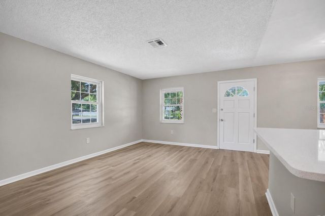 112 AMY CIRCLE, Lakeland, FL 33809