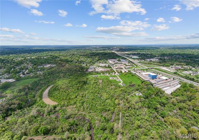 0 Bellefontaine Estates Court, St Louis, MO 63137