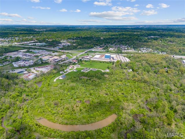 0 Bellefontaine Estates Court, St Louis, MO 63137