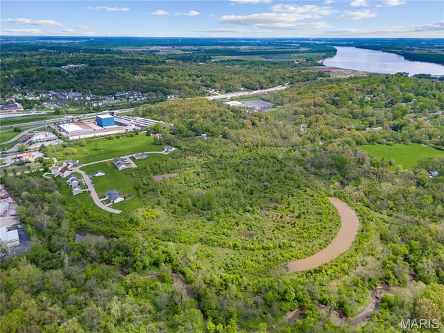 0 Bellefontaine Estates Court, St Louis, MO 63137