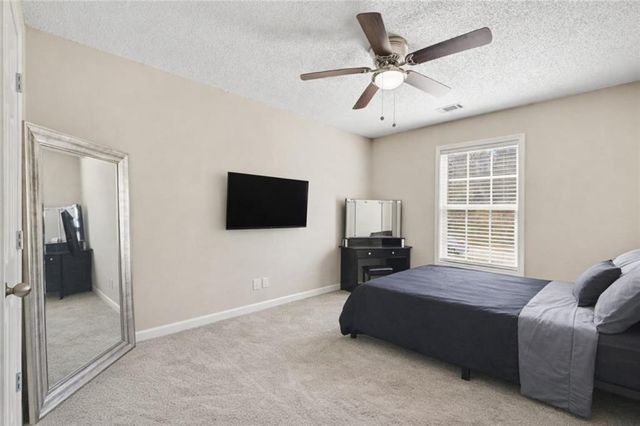 1133 Bradford Park Drive, Auburn, GA 30011