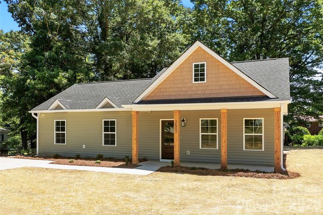 2507 Pacer Lane, Statesville, NC 28677