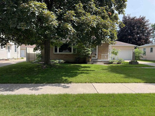 1673 JUNIPER DRIVE, Green Bay, WI 54302