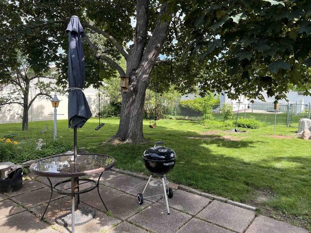 1673 JUNIPER DRIVE, Green Bay, WI 54302