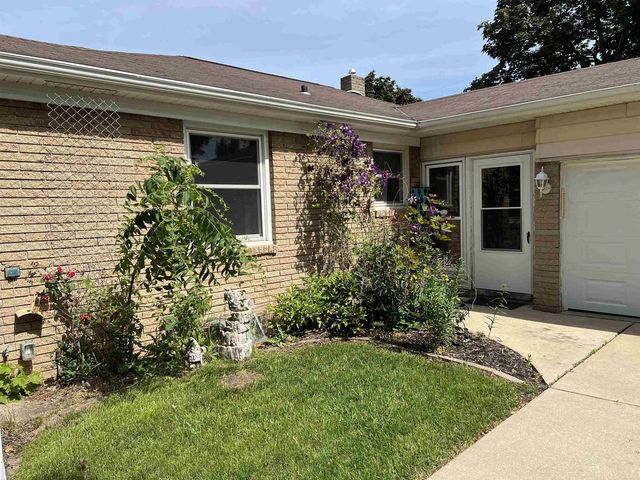 1673 JUNIPER DRIVE, Green Bay, WI 54302