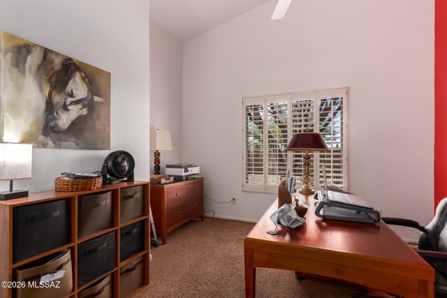 2587 E Dome Court, Green Valley, AZ 85614