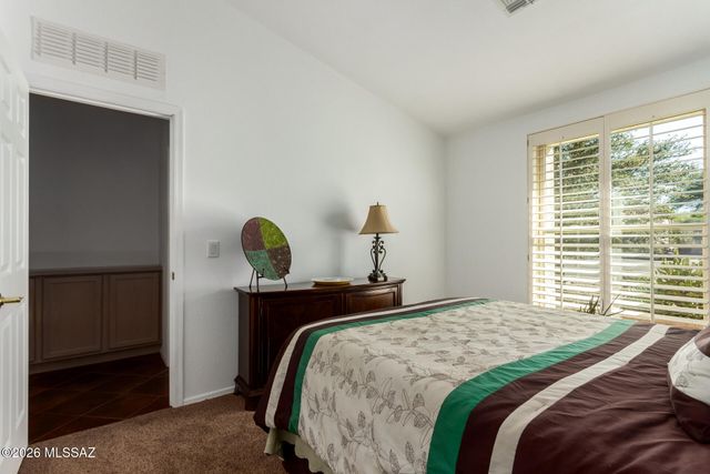 2587 E Dome Court, Green Valley, AZ 85614