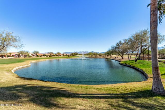 2587 E Dome Court, Green Valley, AZ 85614