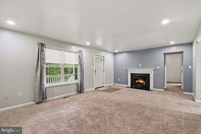 9486 VERDIERSVILLE RD, Rhoadesville, VA 22542
