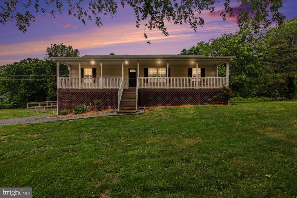 9486 VERDIERSVILLE RD, Rhoadesville, VA 22542