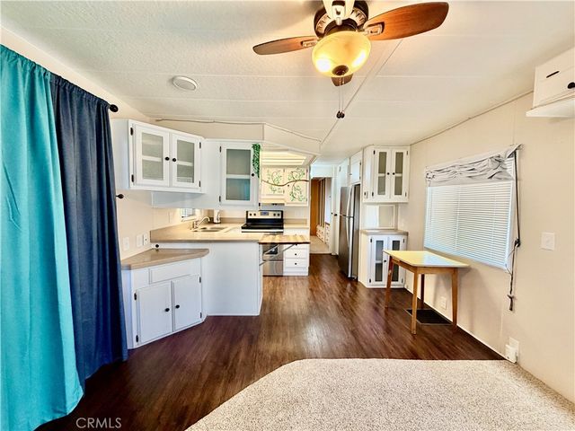 948 Acorn Drive, San Jacinto, CA 92583