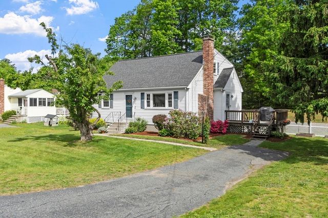 6 Edith Rd, Hudson, MA 01749