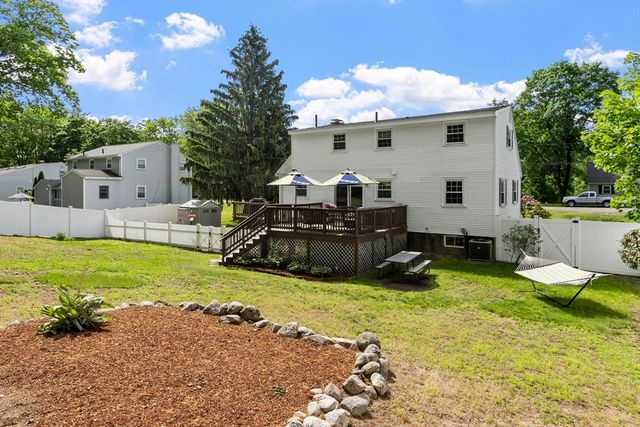 6 Edith Rd, Hudson, MA 01749