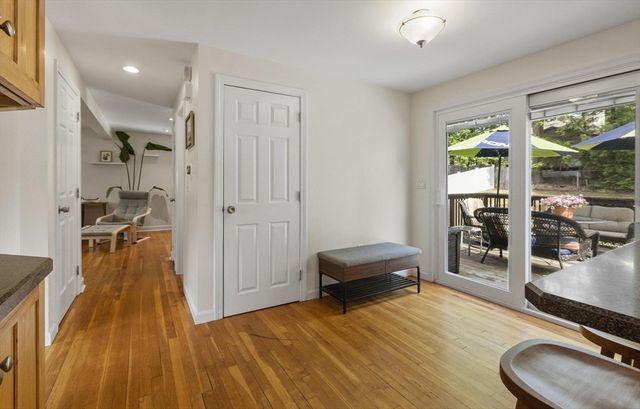 6 Edith Rd, Hudson, MA 01749