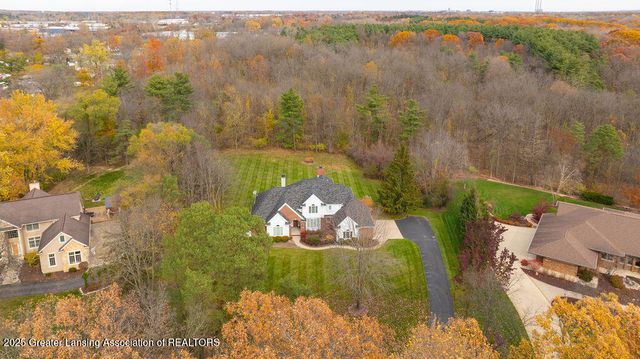 3835 River Cove Drive, Lansing, MI 48917