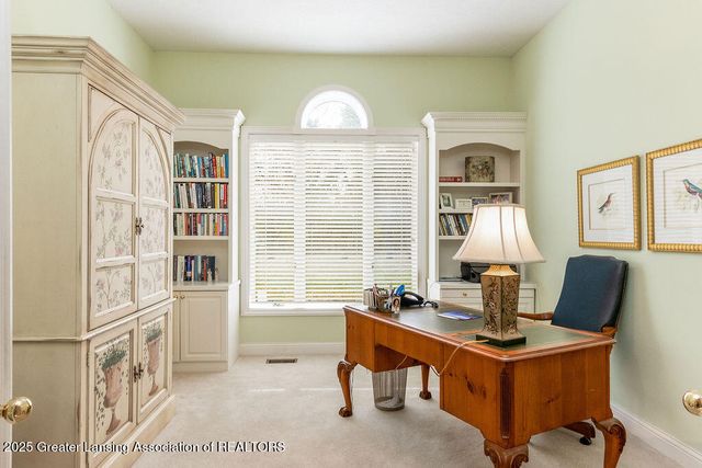 3835 River Cove Drive, Lansing, MI 48917