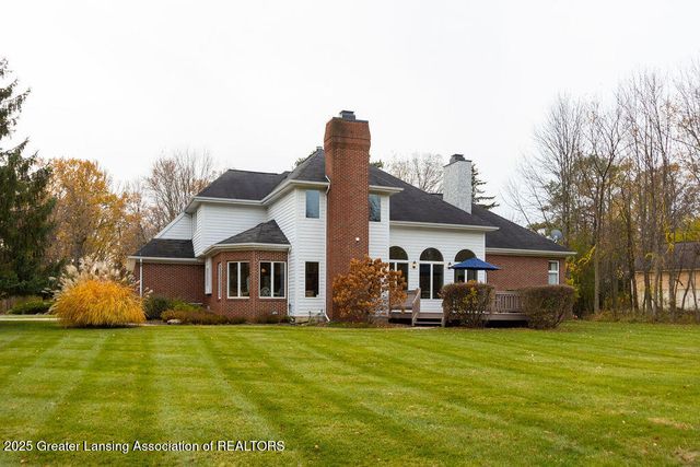 3835 River Cove Drive, Lansing, MI 48917