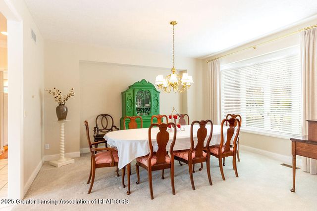 3835 River Cove Drive, Lansing, MI 48917