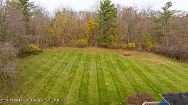 3835 River Cove Drive, Lansing, MI 48917