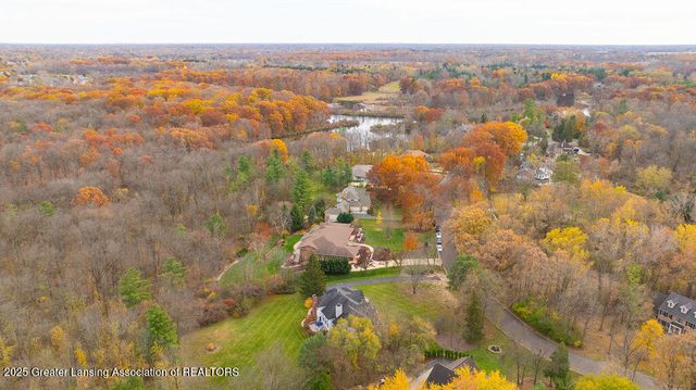 3835 River Cove Drive, Lansing, MI 48917