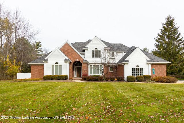 3835 River Cove Drive, Lansing, MI 48917