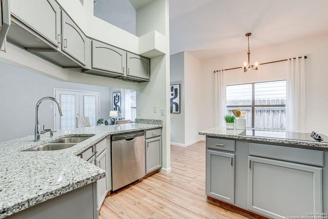 9722 SILVER MOON, San Antonio, TX 78254