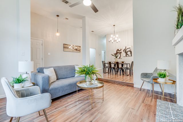 9722 SILVER MOON, San Antonio, TX 78254