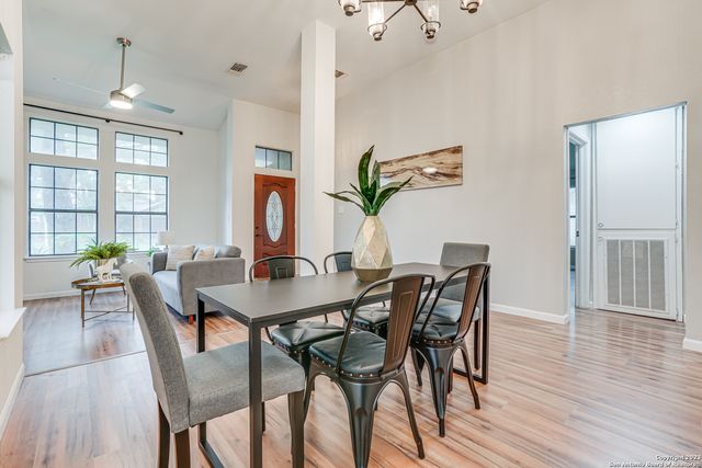 9722 SILVER MOON, San Antonio, TX 78254