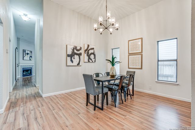 9722 SILVER MOON, San Antonio, TX 78254