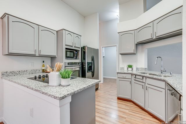 9722 SILVER MOON, San Antonio, TX 78254