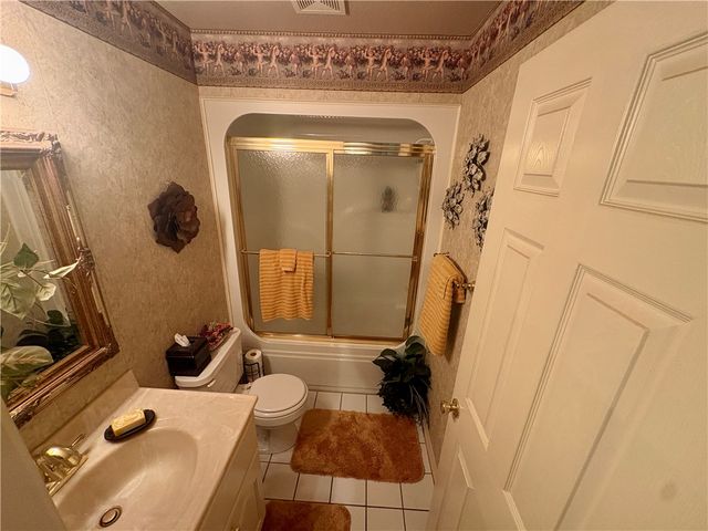 15802 N State Highway 28, Dardanelle, AR 72834