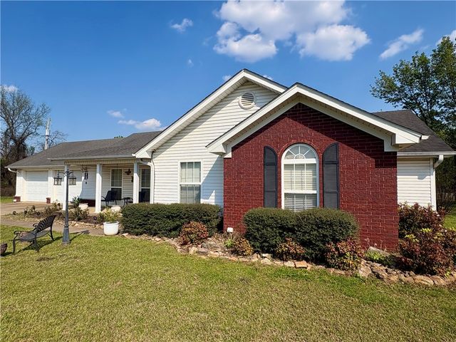 15802 N State Highway 28, Dardanelle, AR 72834