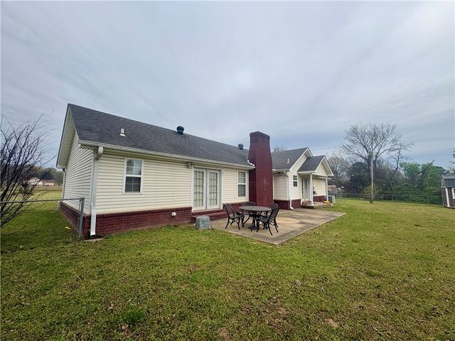 15802 N State Highway 28, Dardanelle, AR 72834