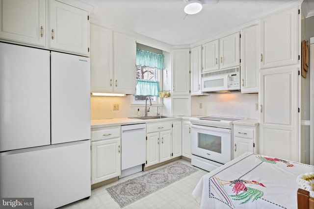 1023 GRANDVIEW AVE, Sykesville, MD 21784