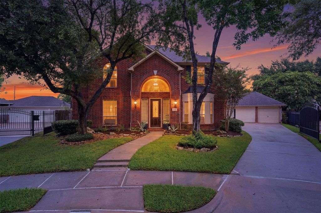 8603 Prelude Court, Houston, TX 77040