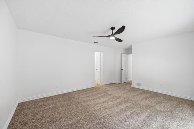 1940 Berrybrook Drive, Fort Worth, TX 76134