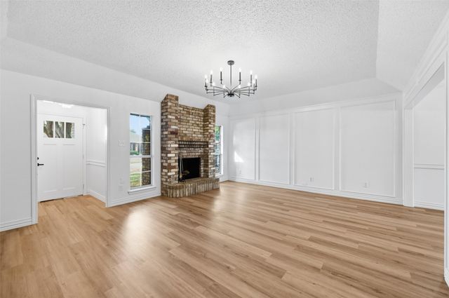 1940 Berrybrook Drive, Fort Worth, TX 76134