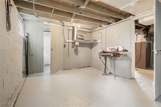 163 W Market Street, Alliance, OH 44601