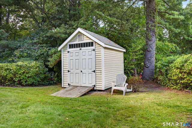 1515 Manchester Road, Glastonbury, CT 06033