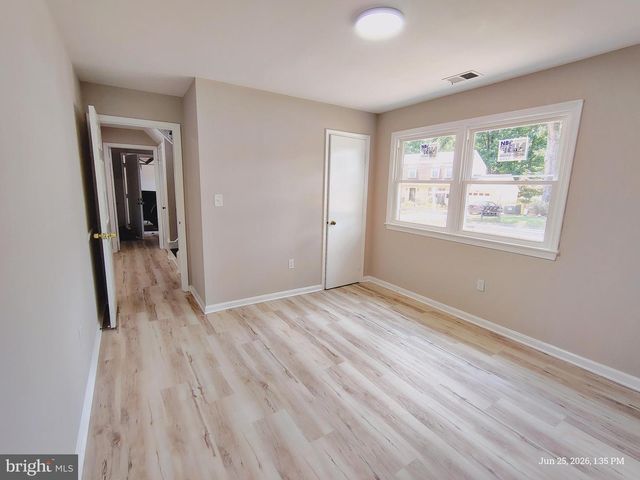 4223 AVON DRIVE, Montclair, VA 22025