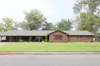 120 S Morningside St, Wichita, KS 67218
